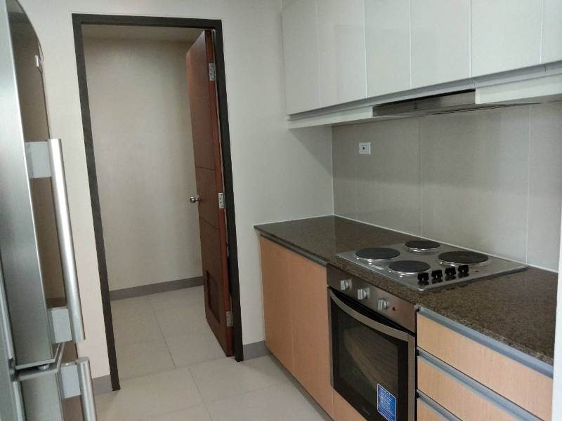 NEW UNIT: 2-bedroom furnished in One Uptown Fort Bonifacio condo for rent