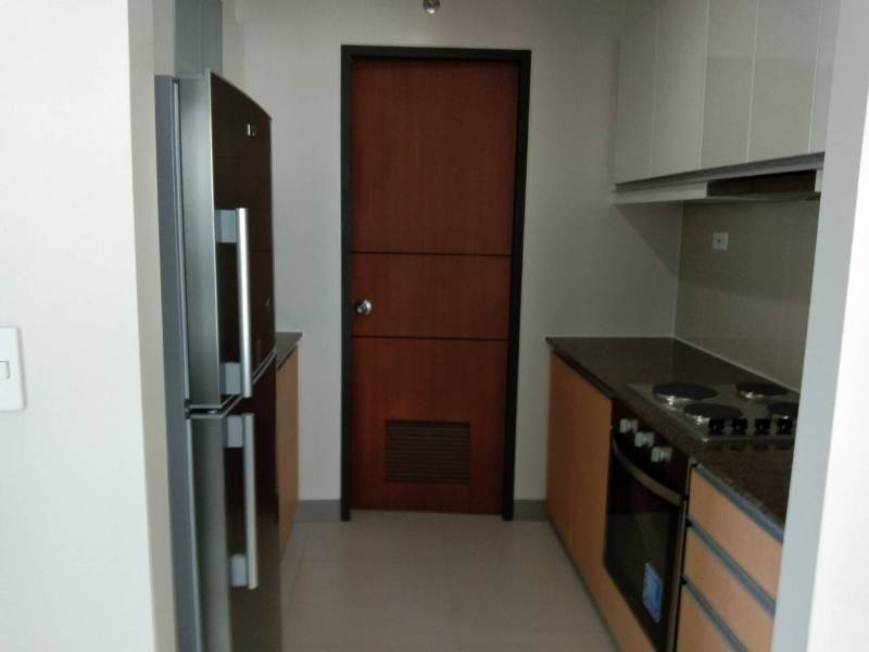 NEW UNIT: 2-bedroom furnished in One Uptown Fort Bonifacio condo for rent