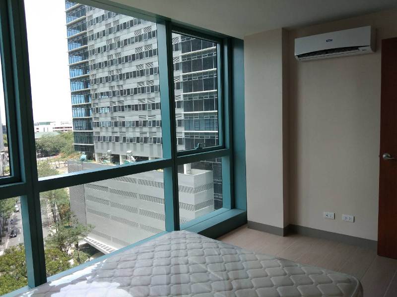 NEW UNIT: 2-bedroom furnished in One Uptown Fort Bonifacio condo for rent