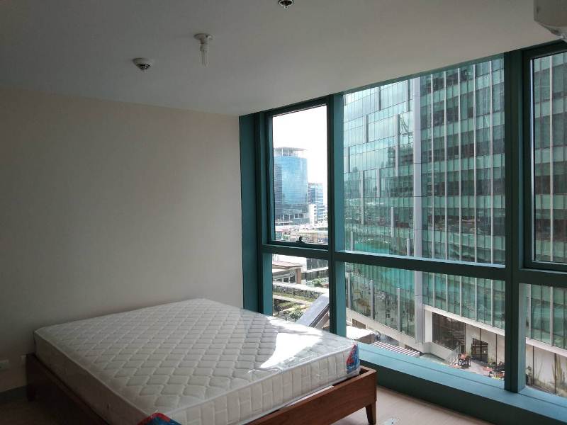 NEW UNIT: 2-bedroom furnished in One Uptown Fort Bonifacio condo for rent